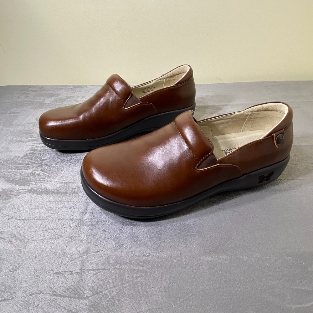 Alegria Keli Professional Leather Nursing Clogs Brown Slip Resistant Shoes 39